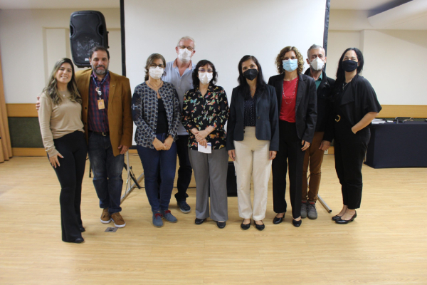 Membros do ProÚnica e pesquisadores da Fiocruz e UFRRJ no Fórum Transversal de Saúde Única